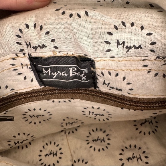 Myra Saddle,Crossbody Bag,Cowhide Leather,Canvas,tribal rug,prairie,cottage core - Picture 3 of 7